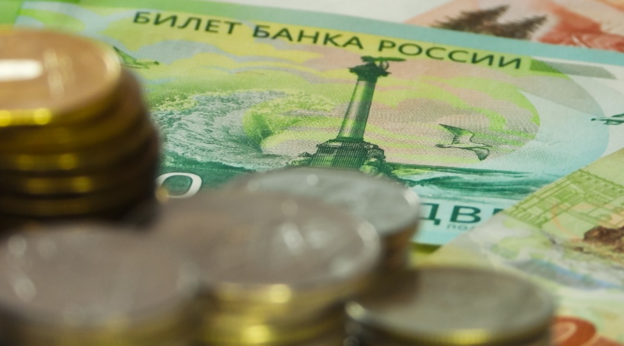 Приставы взыщут с россиян полтриллиона рублей в пользу банков