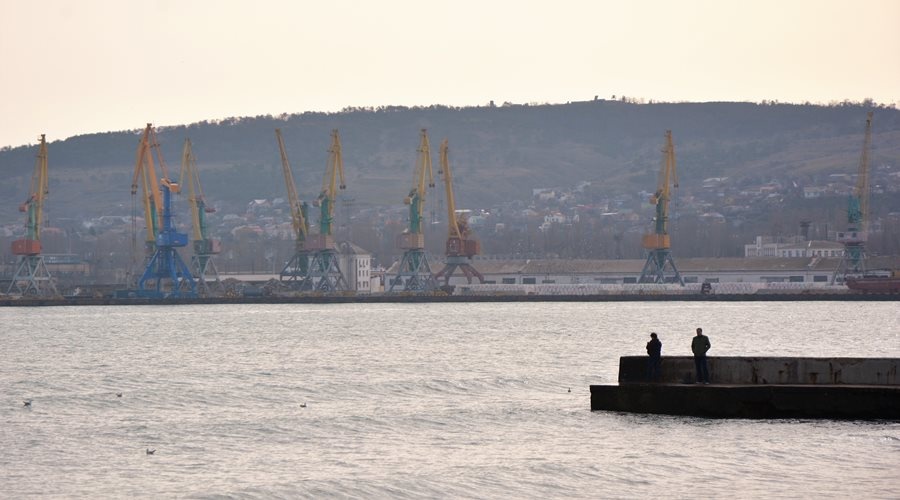 Судебные приставы взыскали с «Крымских морских портов» более 22 млн рублей задолженности по налогам