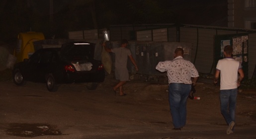 Власти Симферополя начали ловить незаконно выбрасывающих по ночам строительный мусор горожан