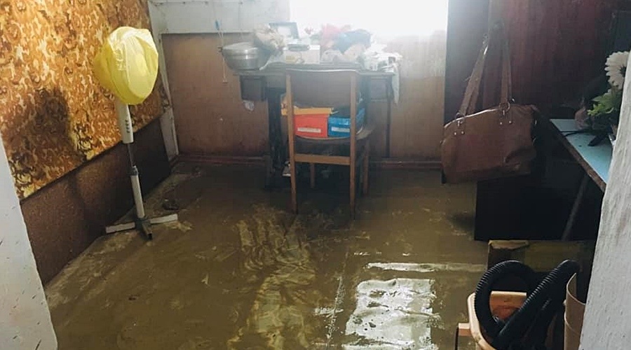 Власти Керчи начнут сегодня выплату компенсаций пострадавшим от наводнения