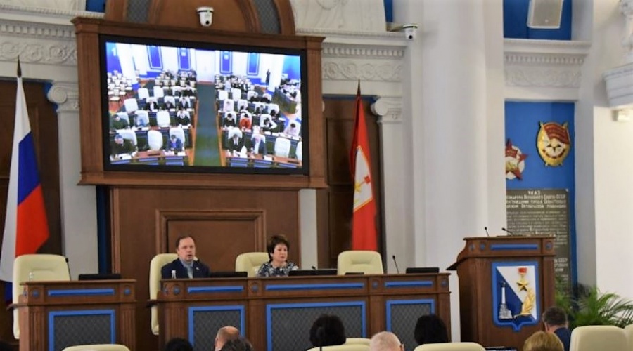 Чалый рассчитывает провести в Заксобрание Севастополя 16 своих сторонников, чтобы сместить губернатора