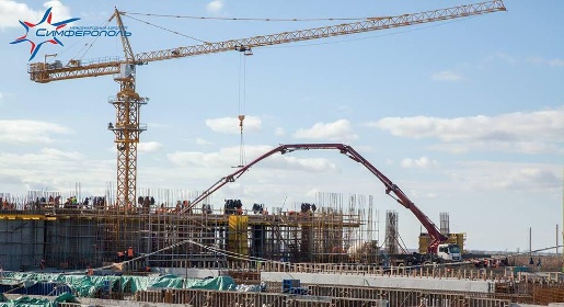 Строители нового аэровокзального комплекса в Симферополе приступили к возведению каркаса здания (ФОТО)