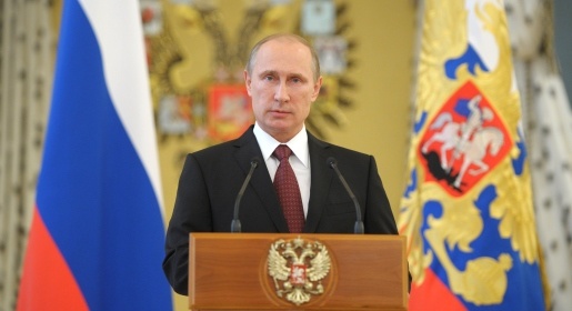 Мирно провести референдум в Крыму позволили высокие моральные и профессиональные качества российских военных — Путин