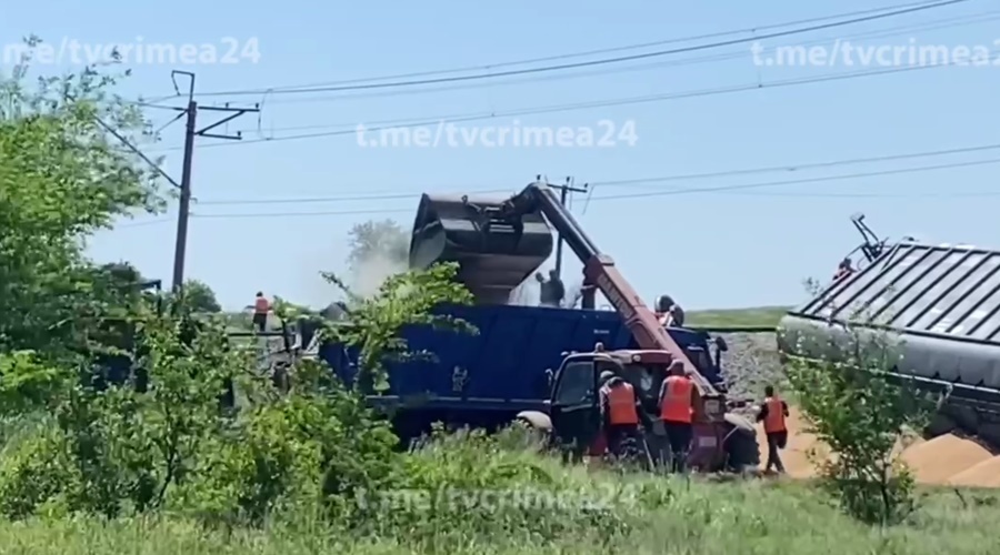 Минтранс Крыма продлил ограничение на движение пригородных поездов после ЧП на путях
