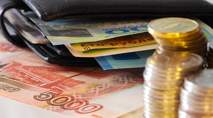 Зарплата в Крыму по итогам прошлого года выросла на 1,8%