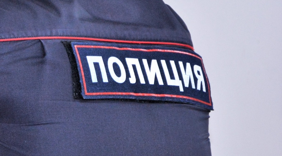 Полиция устанавливает личности пытавшихся обворовать часовню в Севастополе подростков