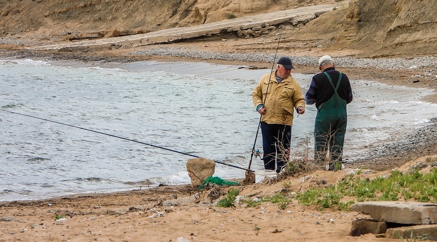Запрет на лов пресноводной рыбы вводится в Крыму на два месяца