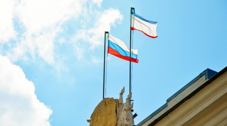 Аксёнов в День России назвал воссоединение с Крымом одним из главных символов страны