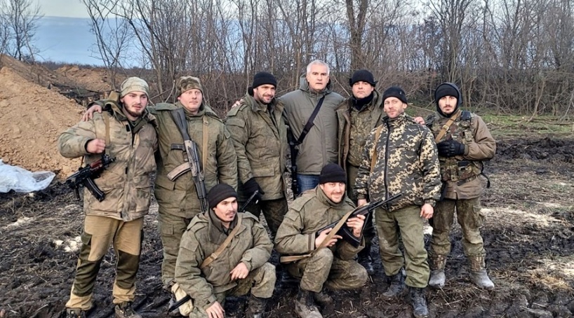 Аксенов проверил расположение крымских бойцов в Запорожской области