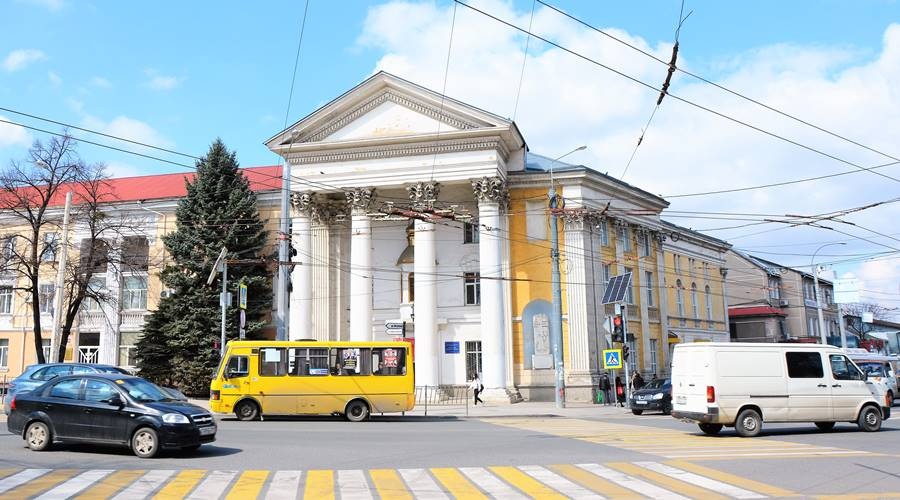 Арбитражный суд вернул властям Крыма здание церкви украинских раскольников