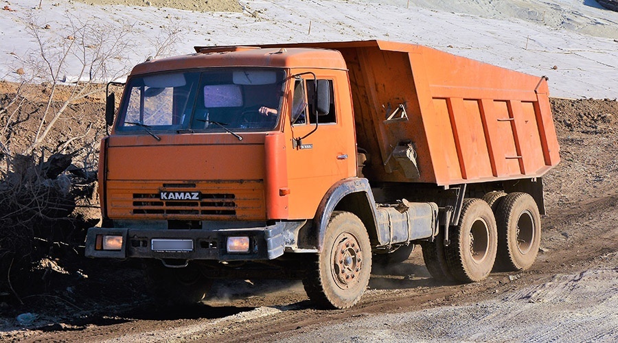Суд в Крыму вынес приговор жителям Ростовской области за кражу 14 грузовиков