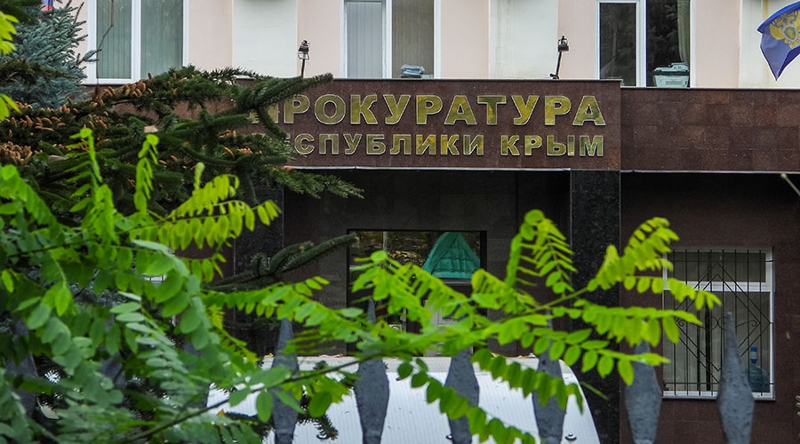 Прокуроры в Крыму оказались замешаны в деле о крупной взятке сотруднику МВД