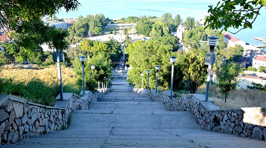 Госкомнаследия выдал разрешение на проведение реконструкции Митридатских лестниц в Керчи