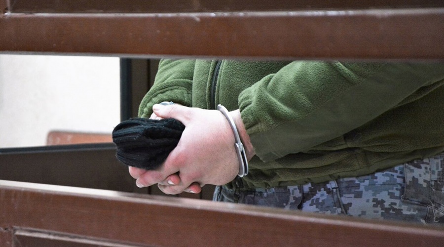 Сержант запаса за доведение жены до самоубийства в Крыму получил 4 года колонии