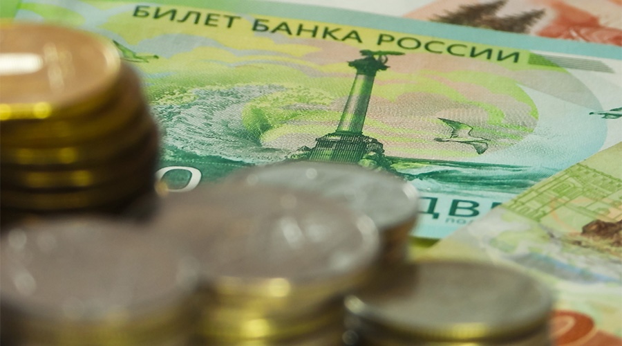 Минимальный размер зарплаты в России планируют увеличить на 9%