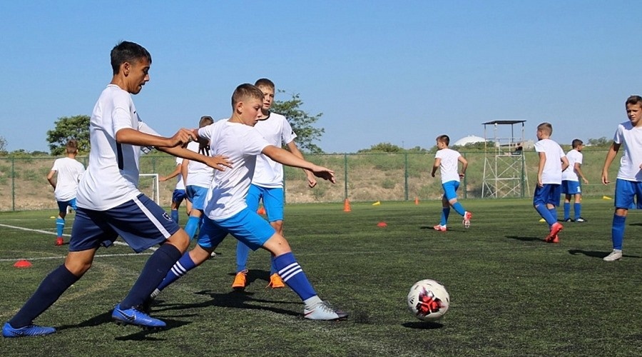 Первая в истории Крыма Академия футбола полностью укомплектована воспитанниками