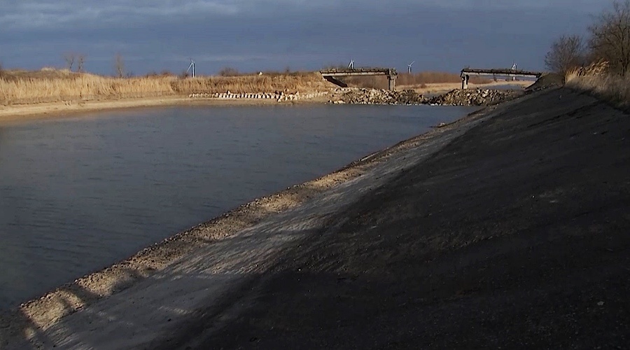 Украина придумала цену для вернувшейся в Крым воды из Днепра
