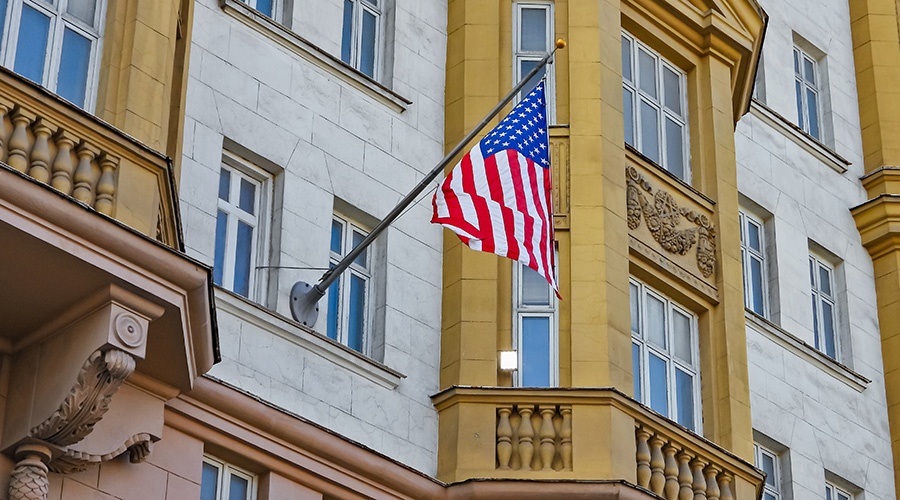Территорию у посольства США в Москве официально назвали площадью ДНР