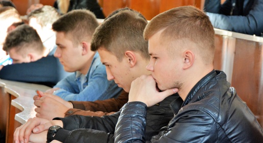 Охота на знания: В Крыму почти полтысячи студентов могут лишиться права на образование