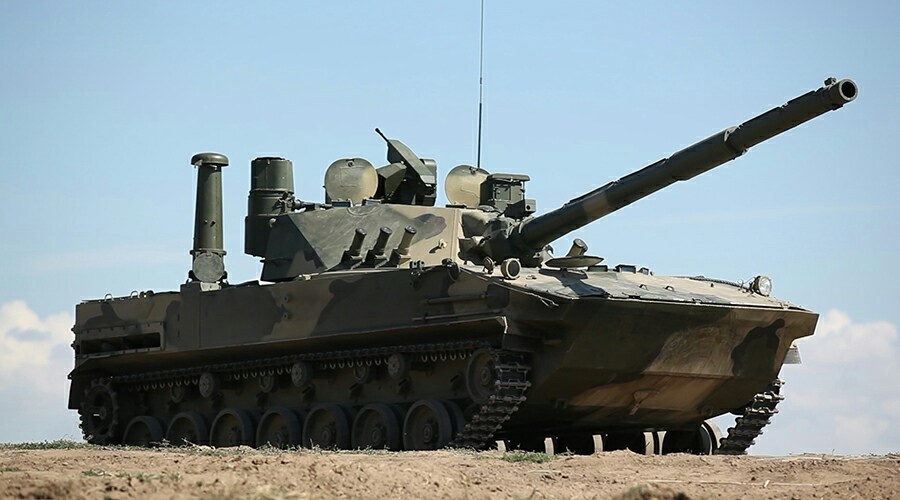 Первые испытания легкого плавающего танка «Спрут-СДМ1» прошли на Черном море