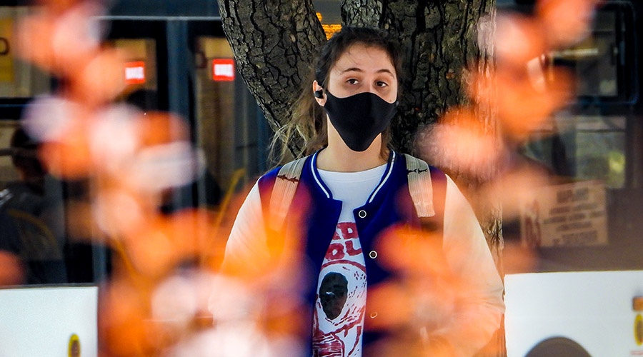 В Севастополе будут штрафовать граждан за отсутствие масок в общественных местах
