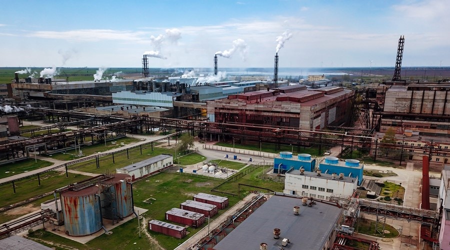Титановый завод в Крыму полностью сохранил трудовой коллектив во время вынужденного простоя