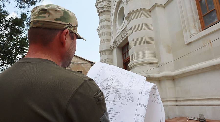 Реконструкция караимской кенассы в Симферополе подходит к завершению
