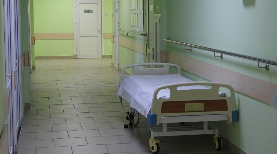 Минздрав сократил количество ковидных коек в больницах Крыма