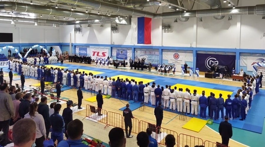Ялтинцы в Санкт-Петербурге стали призерами юношеского турнира по дзюдо