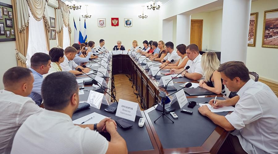 Комитет «Опоры России» по развитию предпринимательства в муниципалитетах обсудил с властями Симферополя городские проекты