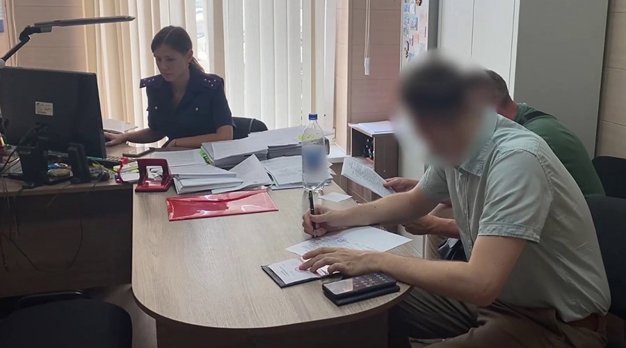 В Крыму конкурсный управляющий с подельником обвиняются в подкупе в особо крупном размере