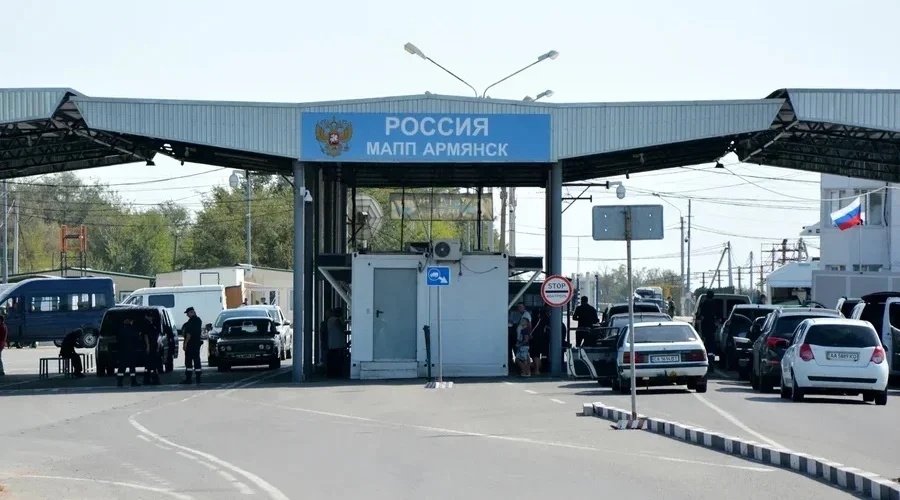 Пограничники задержали украинца за попытку незаконно пробраться в Крым