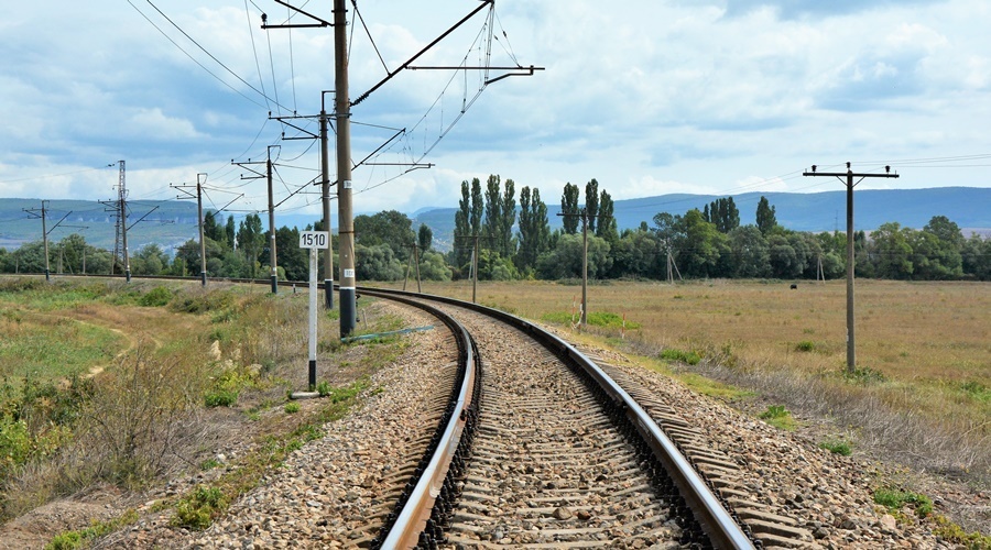Движение поездов в Крыму восстановлено