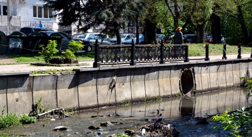 Симферополь потратит более 600 млн рублей на реконструкцию набережной и очистку русла Салгира