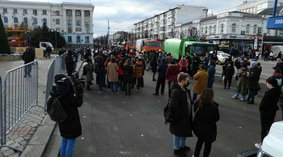 Причастным к экстремизму могут запретить организовывать митинги