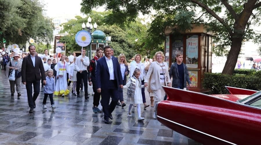 Почти 200 тысяч рублей собрано в Ялте в ходе благотворительной акции «Белый цветок»