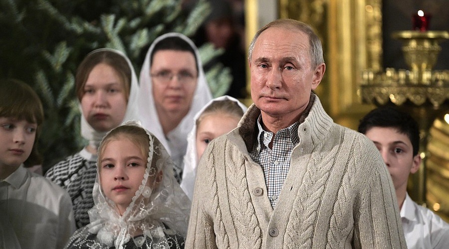 Путин в Рождество пожелал россиянам здоровья и благополучия 
