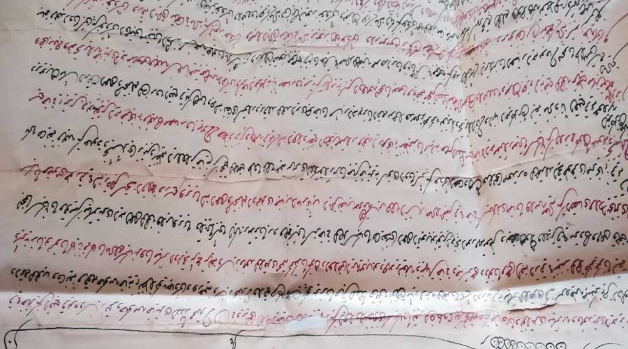 Автографы братьев Айвазовских и автора перевода библии на китайский язык показали в Госархиве Крыма