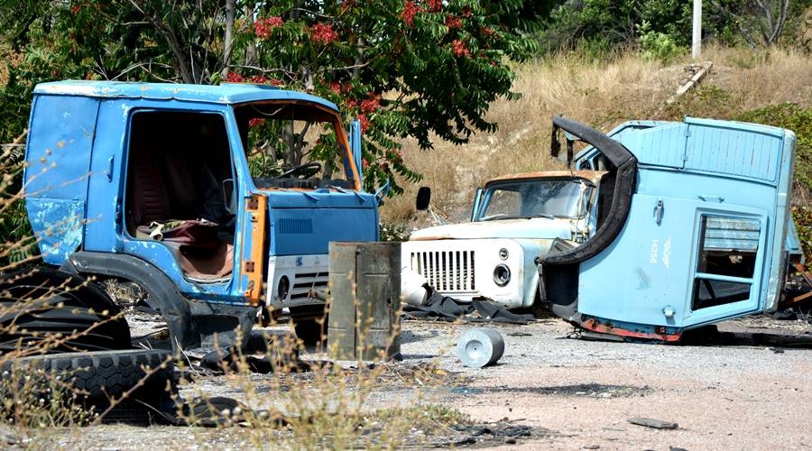 Власти Симферополя заявили о начале работы по эвакуации брошенных автомобилей
