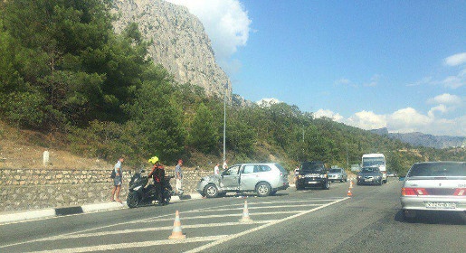 Мотоциклист погиб в результате ДТП на трассе Ялта – Севастополь