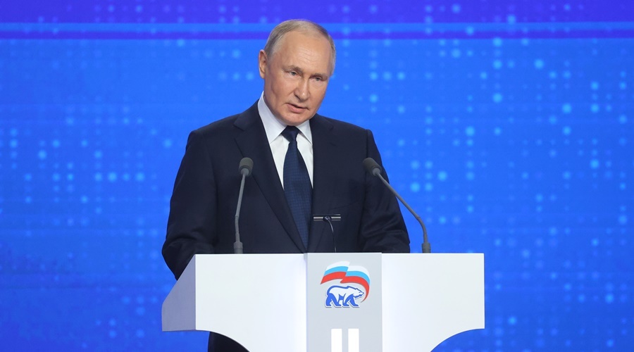 Владимир Путин рассчитывает на поддержку ЕР на выборах в марте