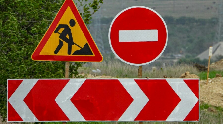 Подрядчик ремонта дорог в Сакском районе оштрафован за срыв сроков работ