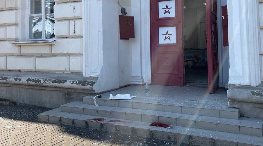 Пять человек ранено после атаки Украины на штаб ЧФ в Севастополе