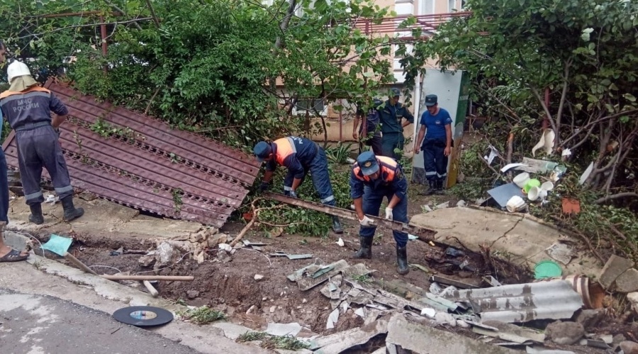 Спасатели проведут дезинфекцию подтопленных населенных пунктов Бахчисарайского района