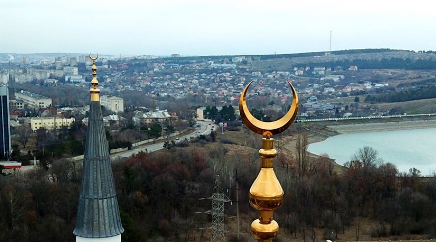 В мечетях Крыма не будет коллективных богослужений до конца месяца