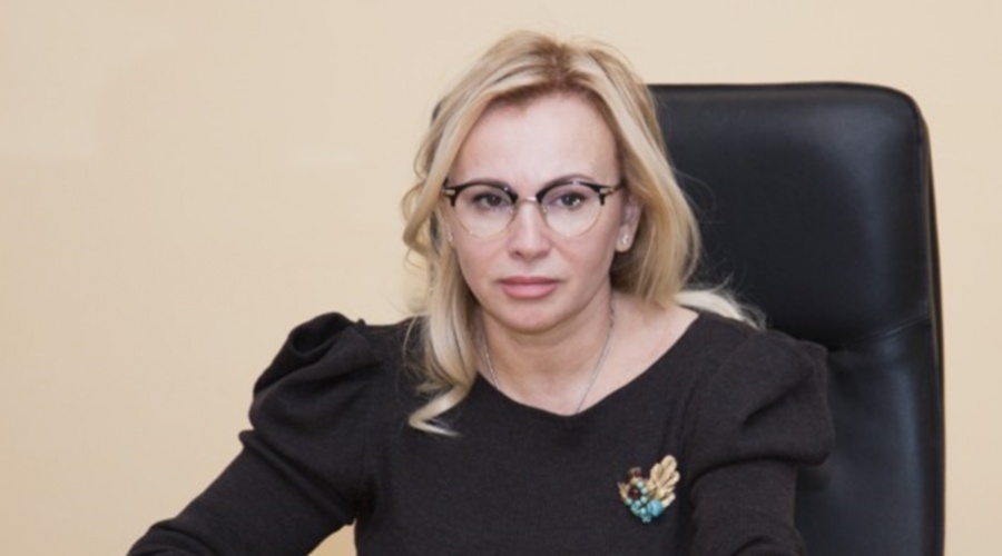 Сенатор предложила создать Банк данных крымских отличников