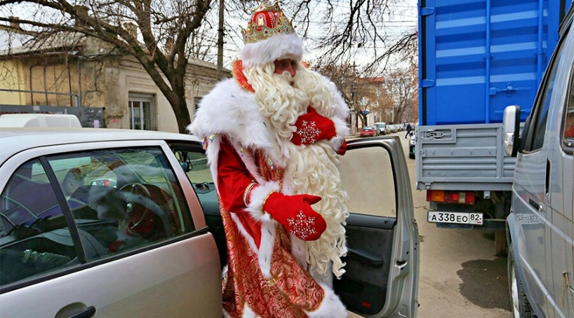 В России вырос спрос на услуги трезвых Дедов Морозов и Снегурочек