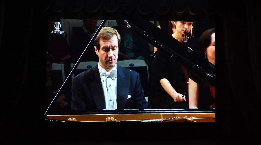 Трансляция концерта Рахманинова открыла виртуальный концертный зал в Симферополе