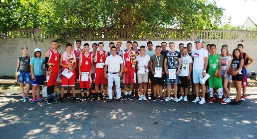 Юные симферопольцы в Красногвардейском выиграли путёвки на всероссийский финал фестиваля по баскетболу 3х3