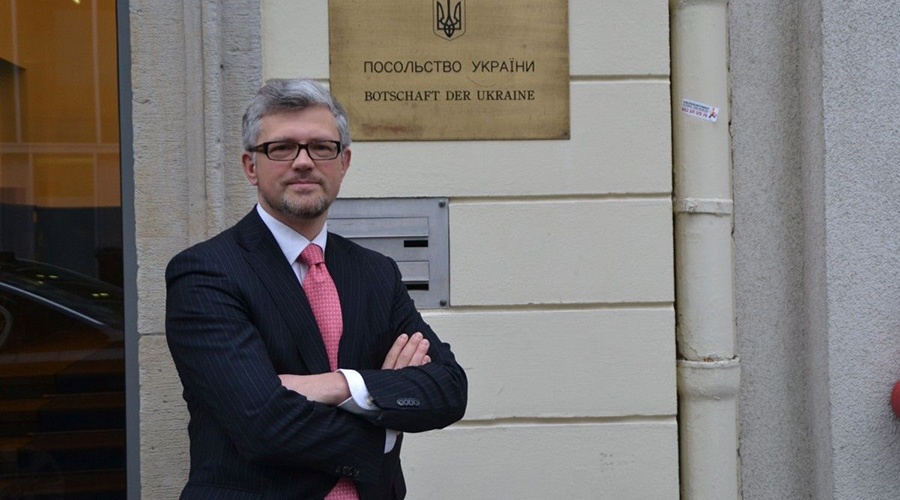 Польский министр обороны назвал посла Украины в ФРГ «полезным идиотом Кремля»